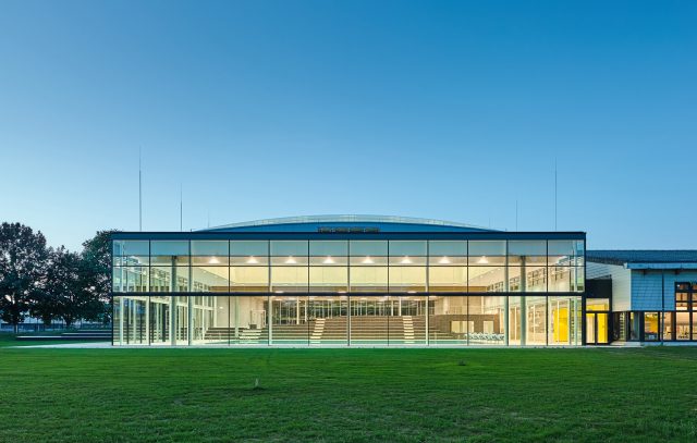 Fächerbad Karlsruhe Außenansicht